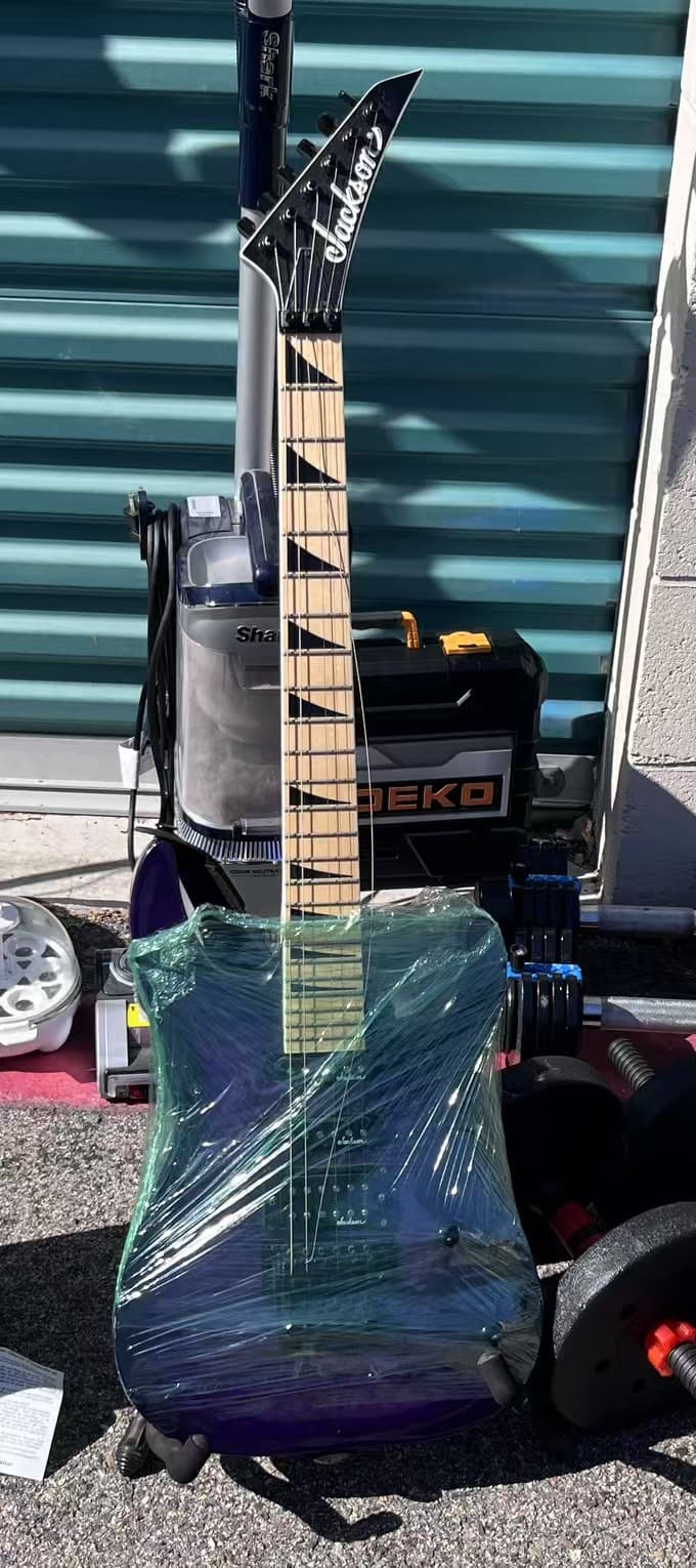 Guitar